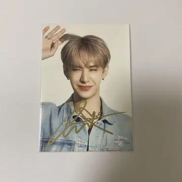 xlov 움티 사인 사진