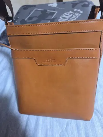 JOYA 브라운 숄더백