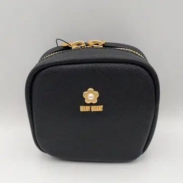 새상품 새상품급 MARY QUANT 사피아노 펄 큐보이드 파우치 미니