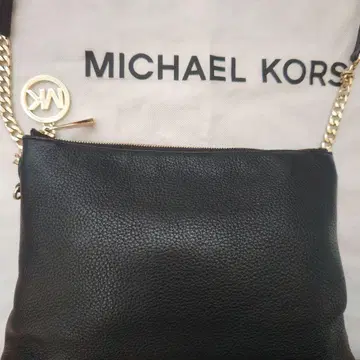 MICHAEL KORS 블랙 가죽 숄더백