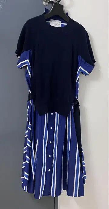 사카이 sacai 4 네이비 스트라이프 반팔 셔츠 원피스