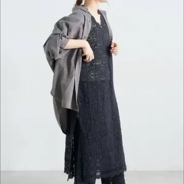 퓨어세신 코드사 레이스 슬리브리스 원피스