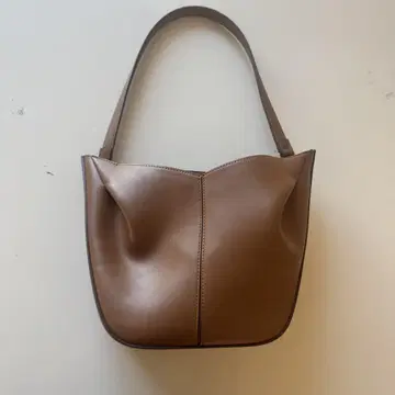 ZARA 브라운 가죽 숄더백 [새상품급]
