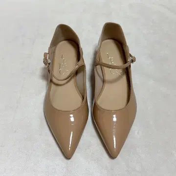 르 탈론 플랫 펌프스 슈즈 베이지