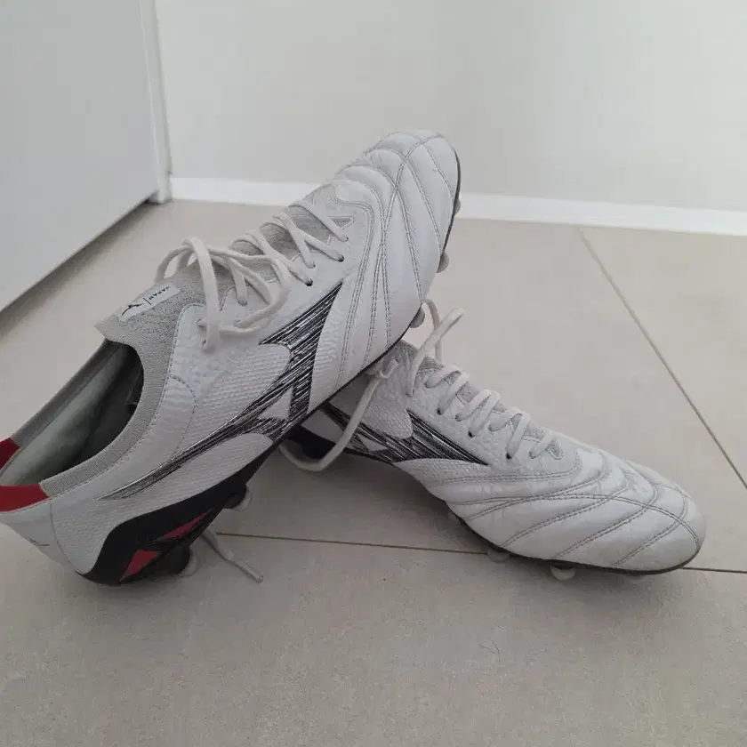 ミズノ　Morelia Neo 4 Beta JP270 Mizuno Morelia Neo IV Beta Made In Japan FG Firm Ground