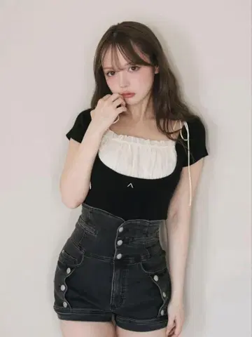 andmary Mew frill tops