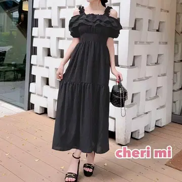 cheri mi 프릴 오프숄 티어드 원피스 블랙
