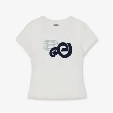 AEAE APPLIQUE LOGO TEE 화이트