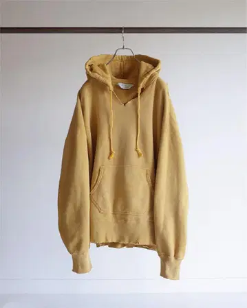 ANCELLM DYED DAMAGE HOODIE (MUSTARD)