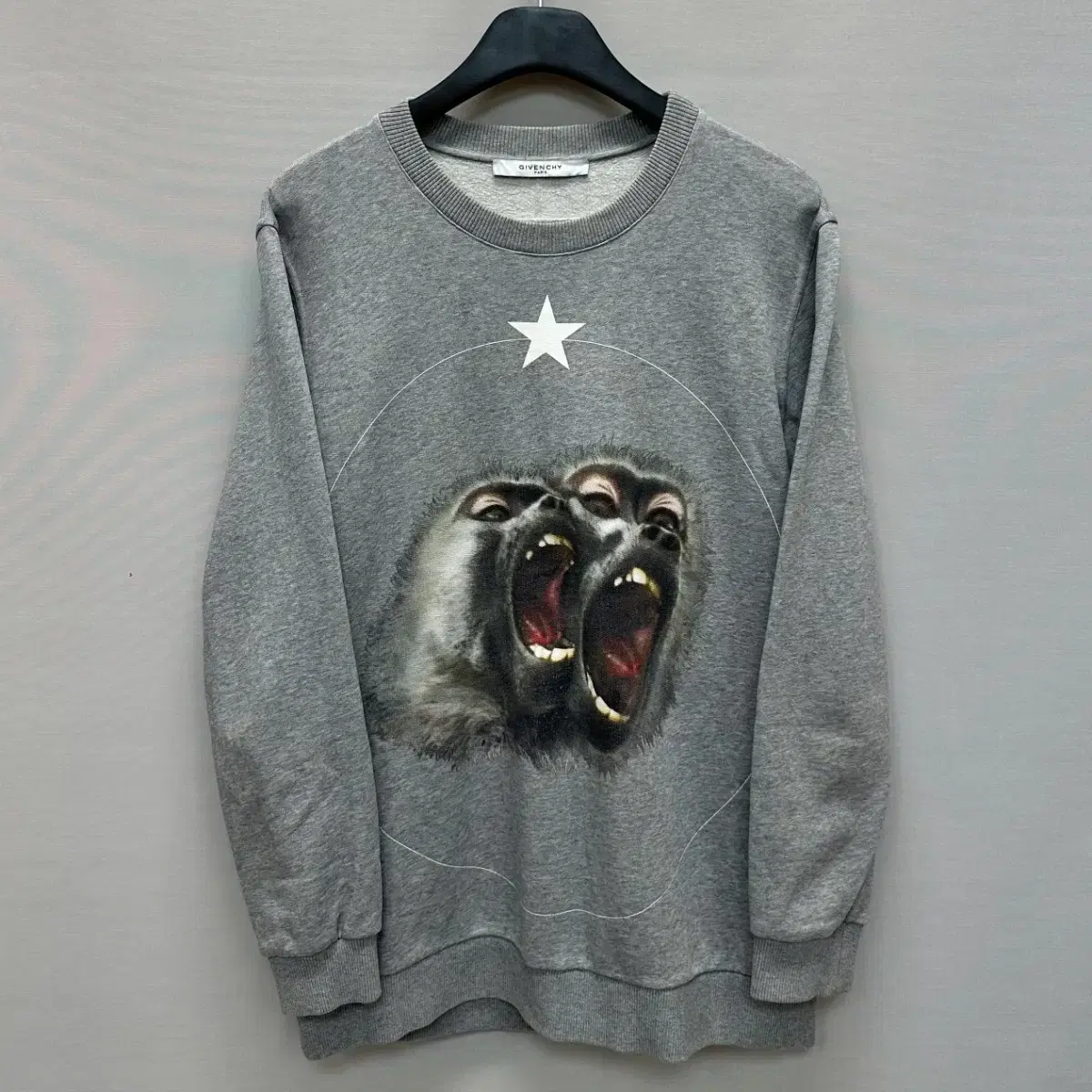 GIVENCHY 지방시 Givenchy Two Monkey Sweatshirt (100) #지방시 on