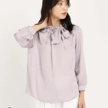 스트로베리 필드 리본 새틴 블라우스 라벤더