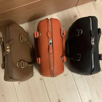 유니클로 레더 터치 2way 보스턴 백 3색 전개