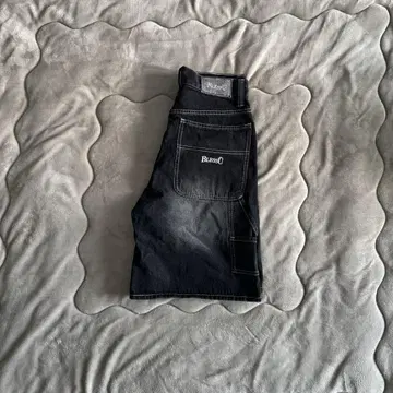 BLEES U 블랙 하프 데님 팬츠 M 사이즈 택 포함 새상품