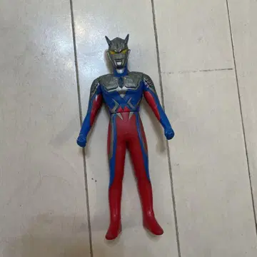 울트라맨 피규어 가동식 15cm