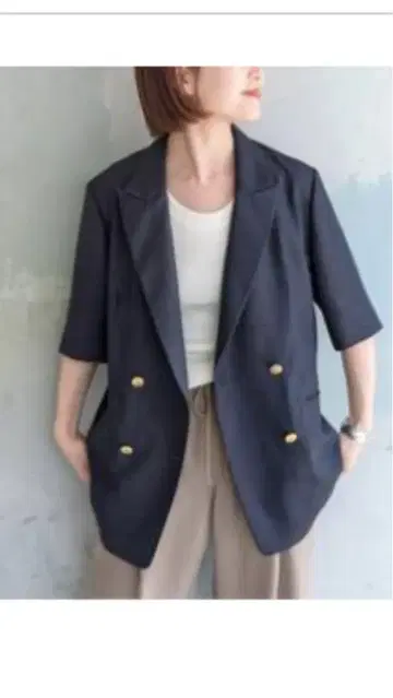 하프 슬리브 자켓 Spick and span