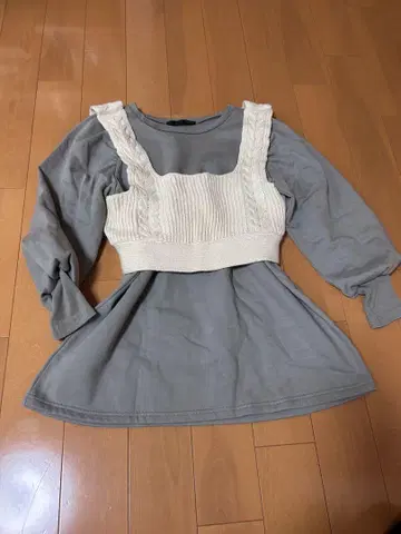레이어드 디자인 긴팔 상의