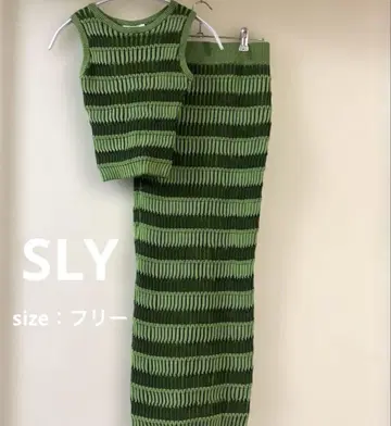 SLY 상하의 2세트 리브 편직 보더 썸머 니트 롱 스커트 슬릿