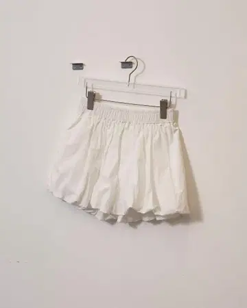 todayful Gather Balloon Shorts 화이트