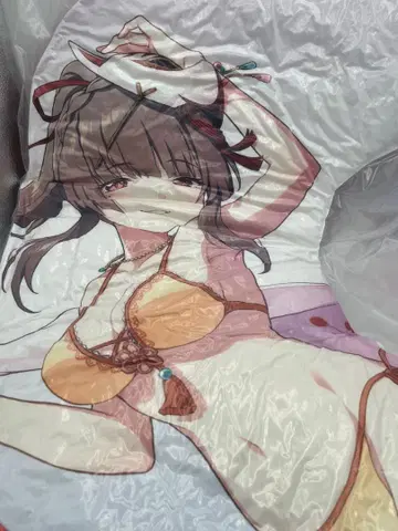 C106 헤븐 번즈 레드 헤번번 게이밍 쿠션 3