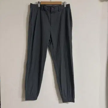 UNIQLO M 그레이 테이퍼드 팬츠 슬랙스 남성 의류