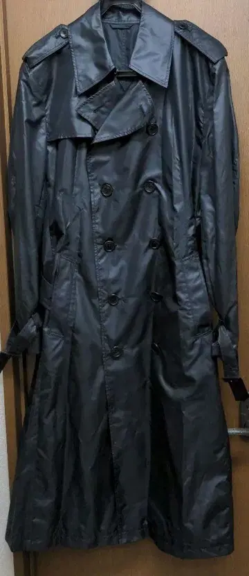 꼼사맨 블랙 트렌치코트 허리 벨트 포함 미사용 새상품