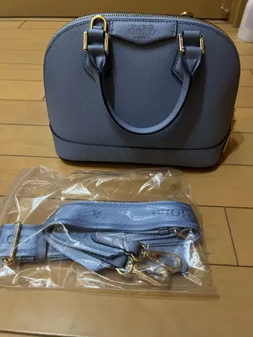 라이트 블루 핸드백 숄더백