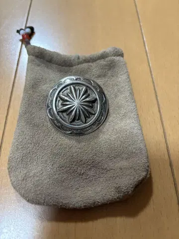 핸드메이드 실버 콘초