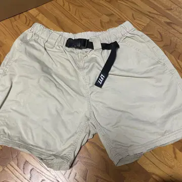 Lafayette 하프 팬츠