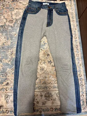 AMERI JEANS 아메리 진 맨투맨 24인치 새상품급