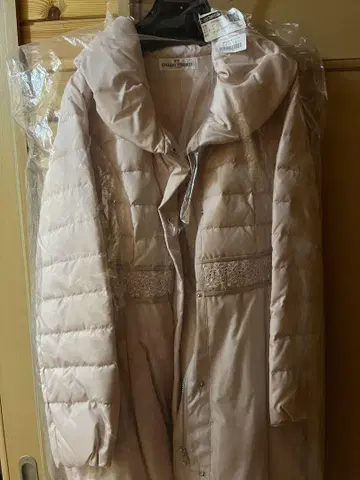 미사용 후드 부착 다운 자켓 핑크