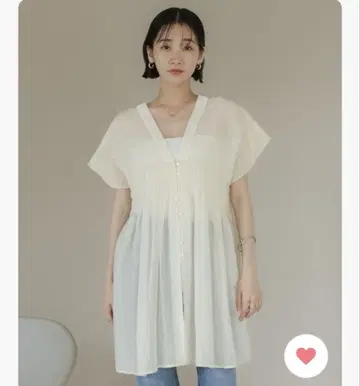 로리즈팜 셔링 튜닉 프렌치 슬리브 아이보리 화이트