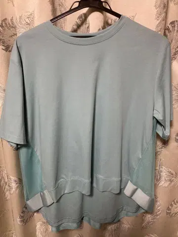 스카이블루 M 사이즈 티셔츠 A5317-9772