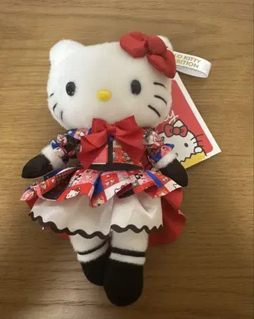 헬로키티 전시회 키티 드레스 봉제 인형