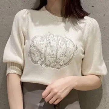 [새상품급] SNIDEL Sustainable 자수 니트 풀오버