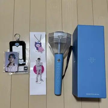 TREASURE 공식 응원봉 굿즈 세트