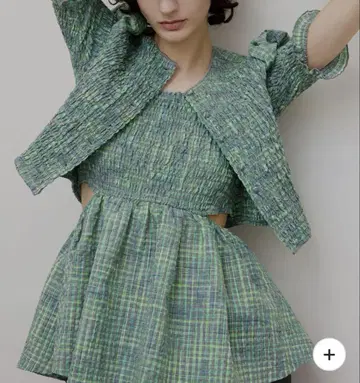 MEDI 뷔스티에 세트 셔링 숏 탑