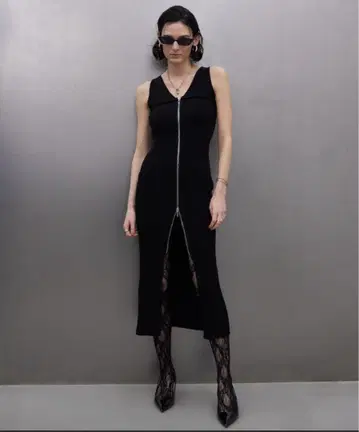 조제문 JOSE MOON LONG ZIP KNIT DRESS