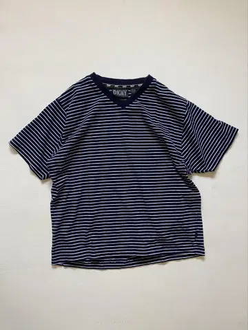 00s- DKNY v-neck border T-shirt