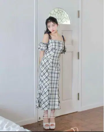 새상품 엠미에메 2way check long mermeid dress