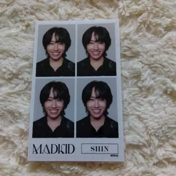 MADKID 릴리즈 이벤트 증명사진 SHIN