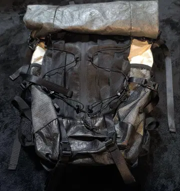 롤탑 백팩 블랙