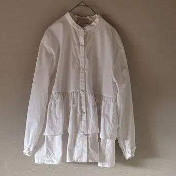 UNITED ARROWS TOKYO 페플럼 상의