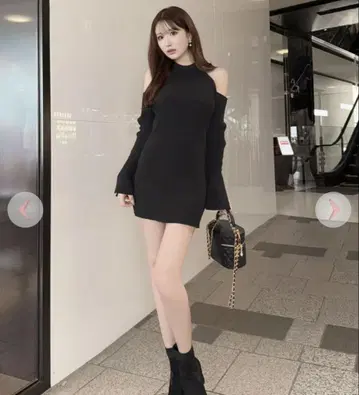 오픈 숄더 비쥬 니트 원피스