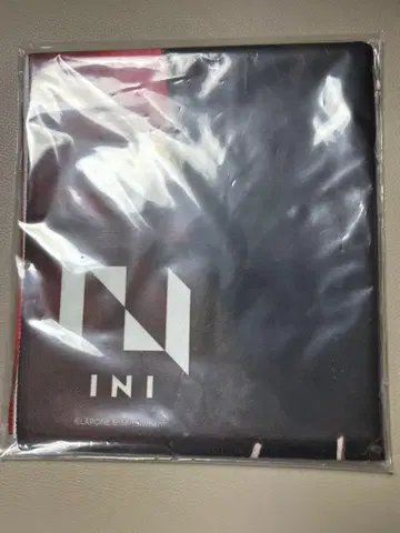 INI 마츠다 진 FLIP THE CIRCLE 포토 슬로건