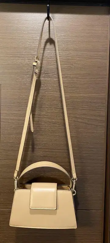 UNBILLION 앙빌리온 베이지 미니 숄더백