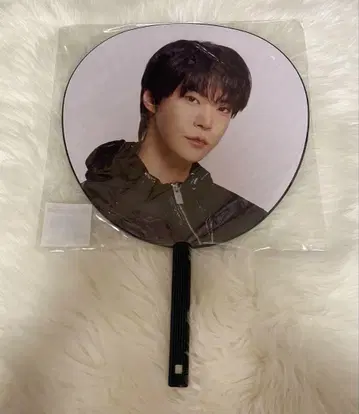 nct127 momentum doyoung 도영 부채 도영