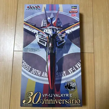 하세가와 VF-1J VALKYRIE 30주년 기념 1/72