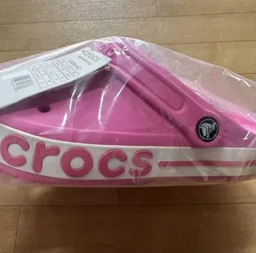 CROCS 미개봉 새상품