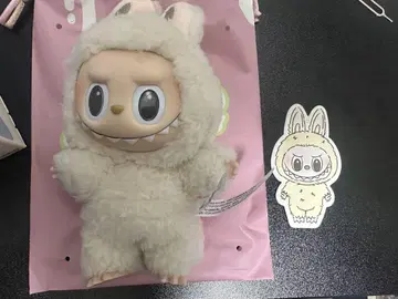 DIMOO Exciting Macaron White Bunny 피규어