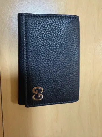 블랙 가죽 명함지갑